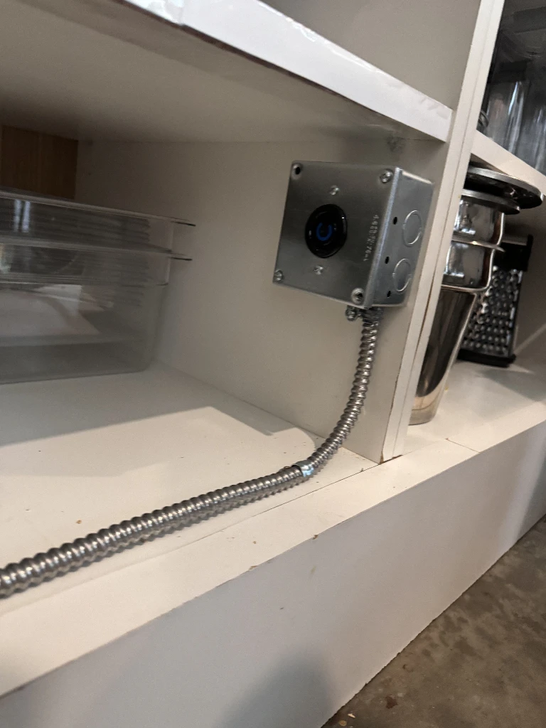 Dedicated commercial equipment wiring